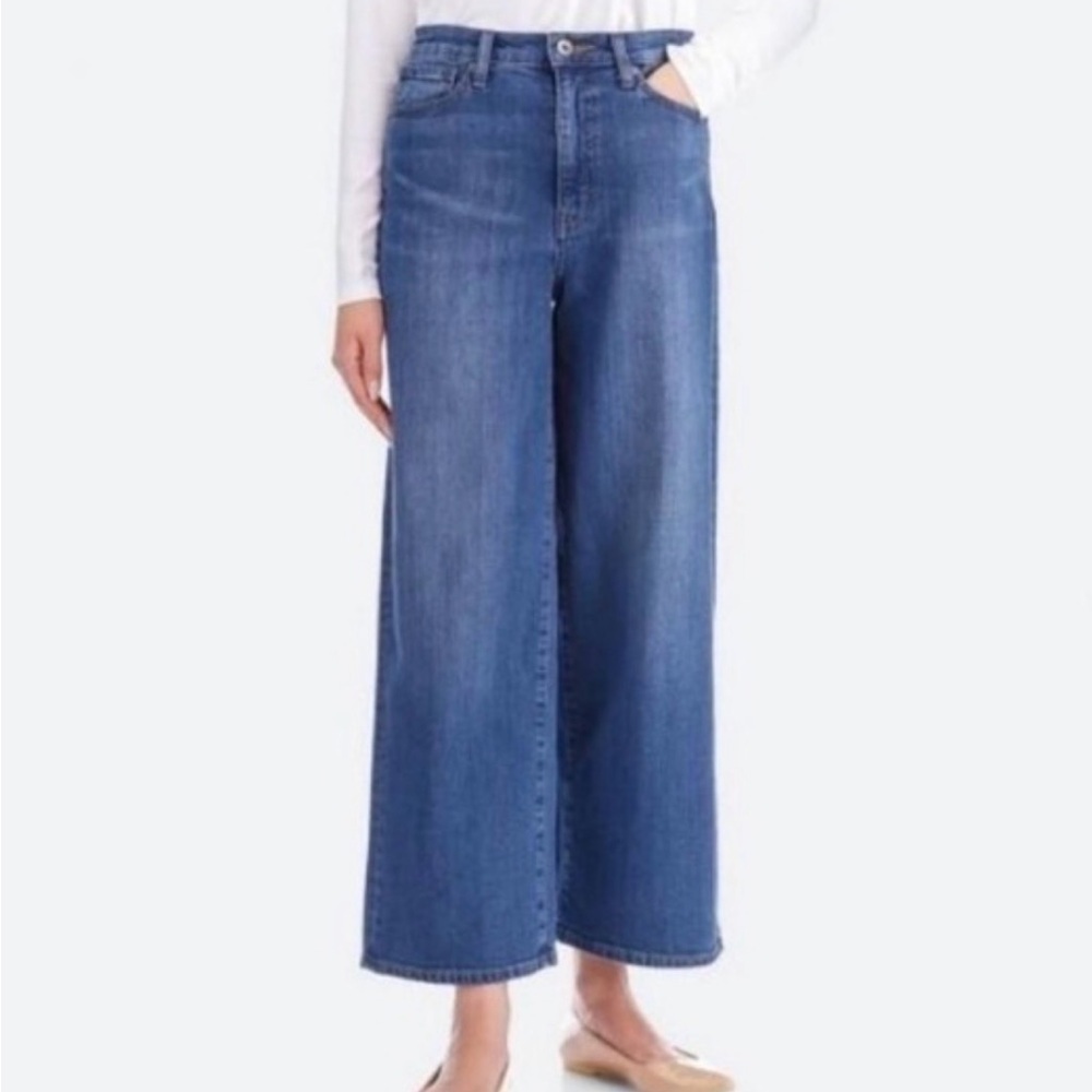 Uniqlo Blue Straight Leg Denim Jean Pants